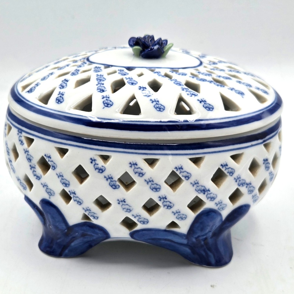 Home & Garden Party Blue & White Porcelain Lattice Footed Potpourri